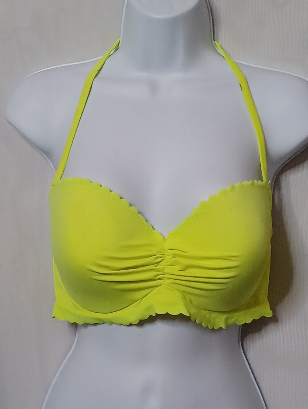 Victoria's Secret Neon Yellow Scalloped Halter Bikini Top Swimwear. Size 34DD